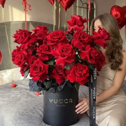 Romantic Red Rose Love Bouquet